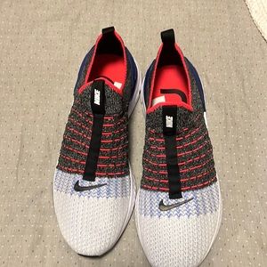 Like New Sz 10 React Phantom Flyknit 2 ‘Red Orbit’ no box.